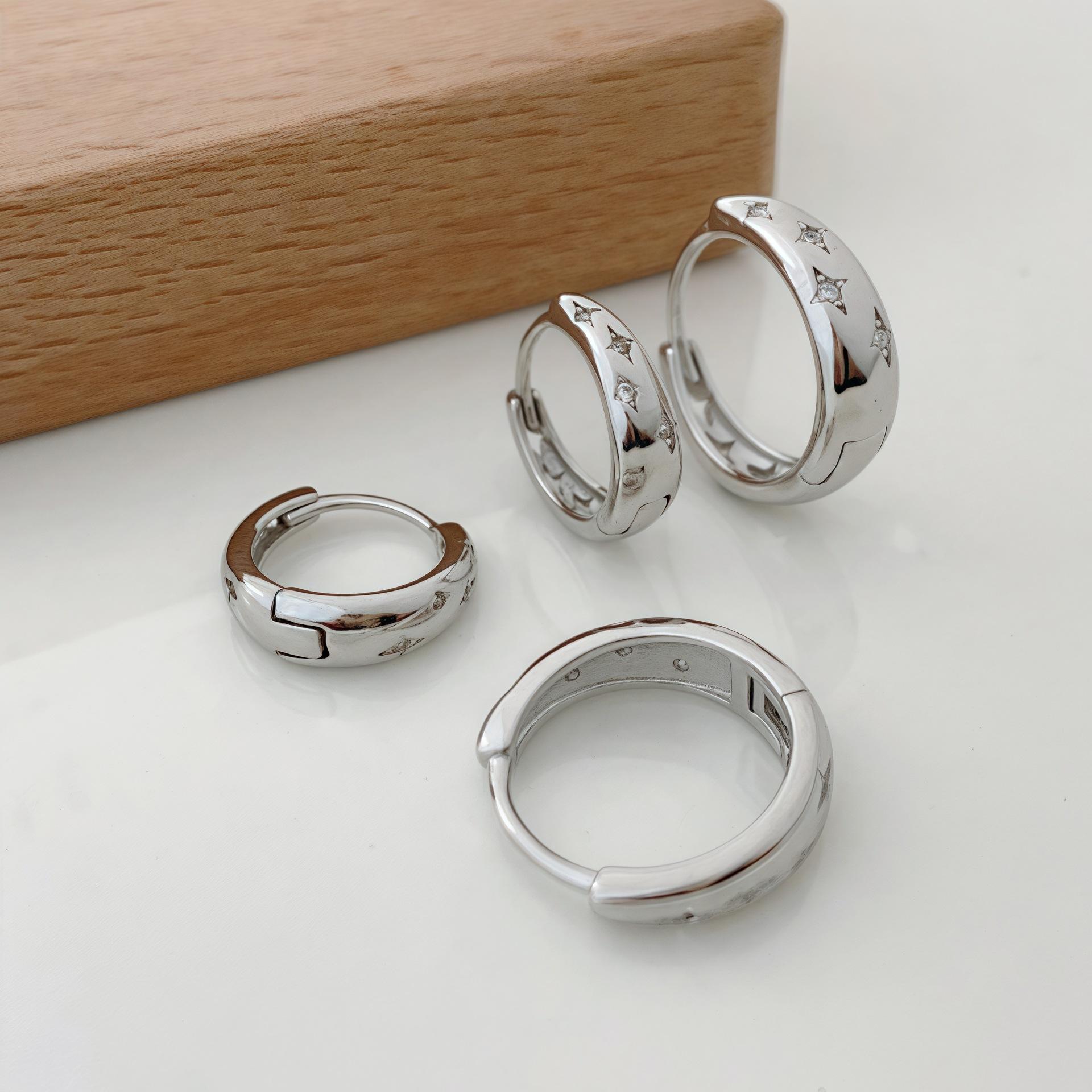 18K gold plated 925 sterling silver huggie hoop earrings with star-set zircon stones, small and large sizes